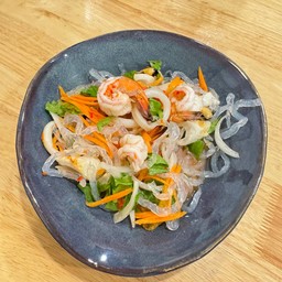 ยำเส้นแก้วทะเล