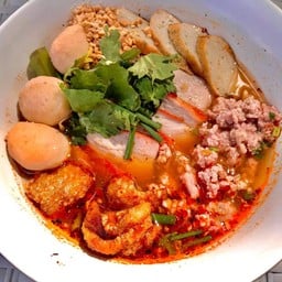 ก๋วยเตี๋ยวป๊อกๆ By ยายสุข อารี