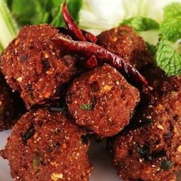 ลาบหมูทอด