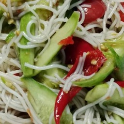 ตำซั่วแตง