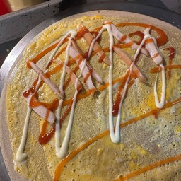 ไข่ไก่+ไส้กรอก