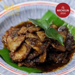 หมูสามชั้นผัดพริกจันทร์