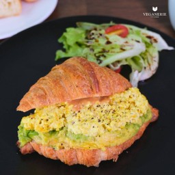 Avocado Croissant Sandwich