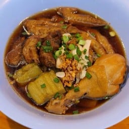 ก๋วยเตี๋ยวไก่*พิเศษ.