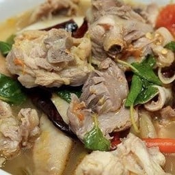 ต้มยำไก่บ้าน (ถ้วย)
