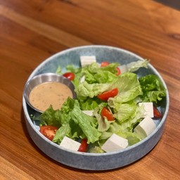 สลัดเต้าหู้