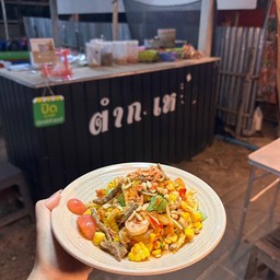 ตำไทยกุ้งสุก-สด