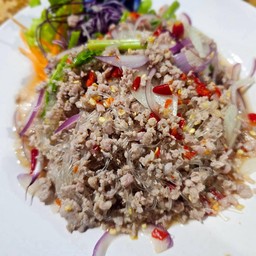 ยำวุ้นเส้นหมูสับ
