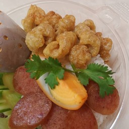 ข้าวแคบหมูกรอบ