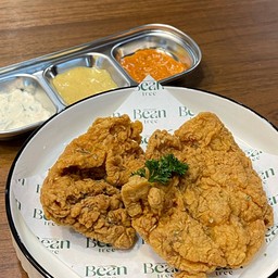 ไก่ทอดบีนทรี 2 ชิ้น