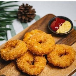 ลูกชิ้นทำอะไรก็อร่อย By คุณยาย