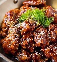 ไก่ไม่มีกระดูกเกาหลี (15 ชิ้น)  เลือกซอสได้ 6 รสชาติ