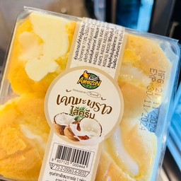 เค้กมะพร้าวไส้ครีม4ชิ้น