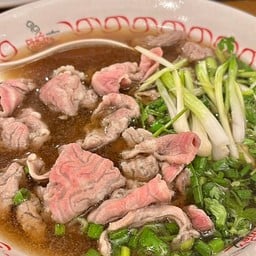 เฝอเนื้อน่องลาย