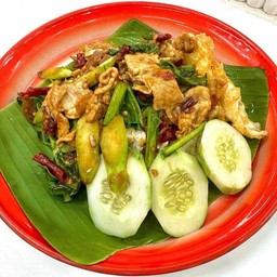 [เจมส์กระเพราถาด] ข้าวคะน้าหมูชิ้น