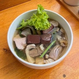 ต้มเลือดหมู