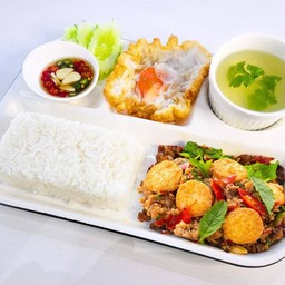 #36 กะเพราเต้าหู้ไข่ไก่หมูสับ ข้าวหอมมะลิไดโนเสาร์ (เซ็ตเบนโตะ)