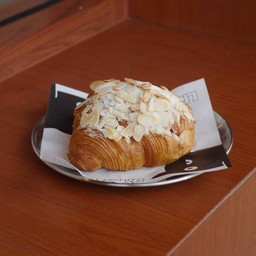 Almond Croissant