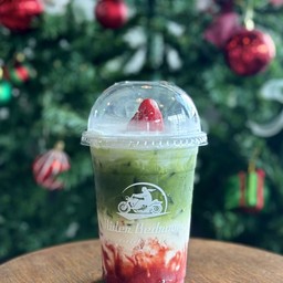 สตรอว์เบอร์รี่ มัทฉะลาเต้