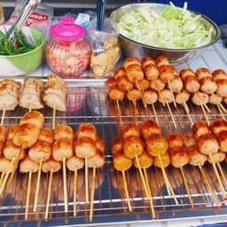ไส้กรอกอีสานวุ้นเส้น 1 ไม้