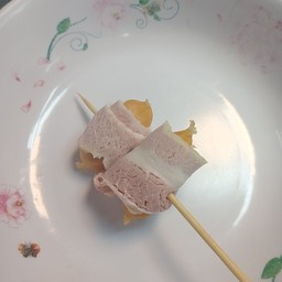 ไส้กรอกพันเบคอน