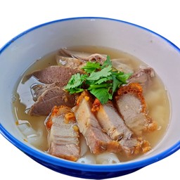 ก๋วยจั๊บน้ำใส พิเศษ