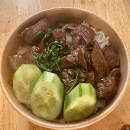 ข้าวกะเพราตับ