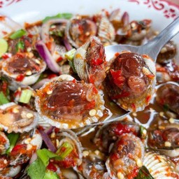 ยำหอยแครงน้ำปลาร้า