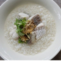 ข้าวต้มปลากระพ้งกระพง