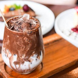 Mocha มอคค่า