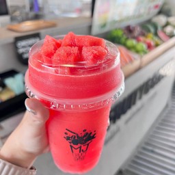 น้ำแตงโมปั่น (เสิร์ฟพร้อมเนื้อหวานฉ่ำ)