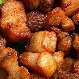 หมูสามชั้นทอดน้ำปลา