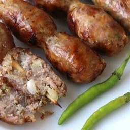 ไส้กรอกเนื้อ