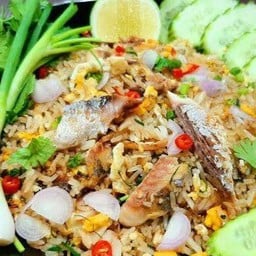 ข้าวผัดปลาทูโบราณ