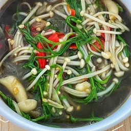 แกงเห็ดรวม