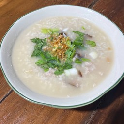 ข้าวต้มเห็ดหอมทรงเครื่อง
