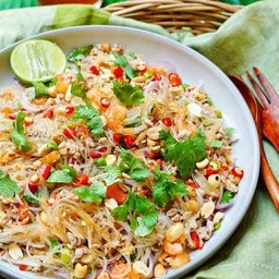 ยำวุ้นเส้นโบราณ