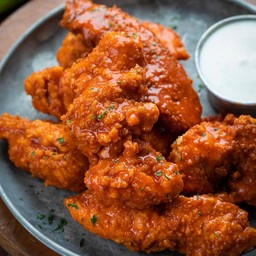 Korean hot chicken pieces