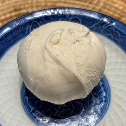 ไอติมกะทิ