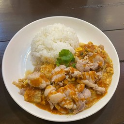 ข้าวหน้าไข่นัวไก่
