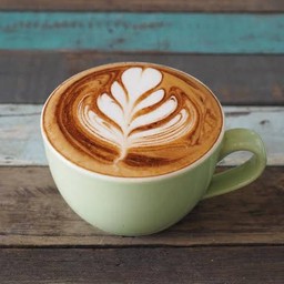 ลาเต้ ร้อน