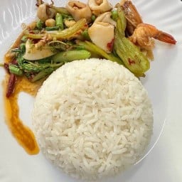 ข้าวแกง อาหารตามสั่ง อาอ้วนกินแซ่บ