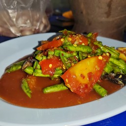 แซ่บระดมพล