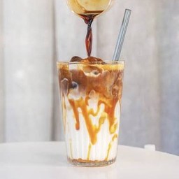 lced Honey milk นมน้ำผึ้ง เย็น