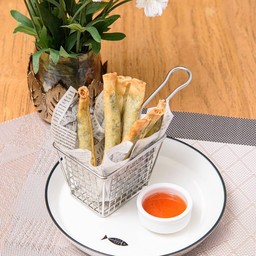 ปอเปี๊ยะชีส