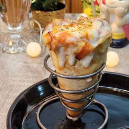 พิซซ่าโคน