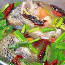 ต้มยำาปลาหมอ (หม้อ)