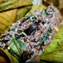 หมกหัวปลีใส่ไก่