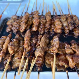 ชุดหมูปิ้ง