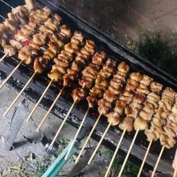 ตำ "จัดจ้าน" (ไก่ย่าง ข้าวเหนียว)